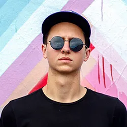 Image of a man wearing sunglasses 